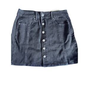 AMERICAN EAGLE - NEW WITH TAGS- black denim skirt size 4